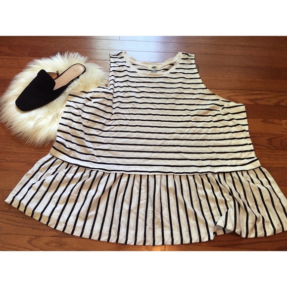 Old Navy Tops - ♡Old Navy♡ striped peplum top